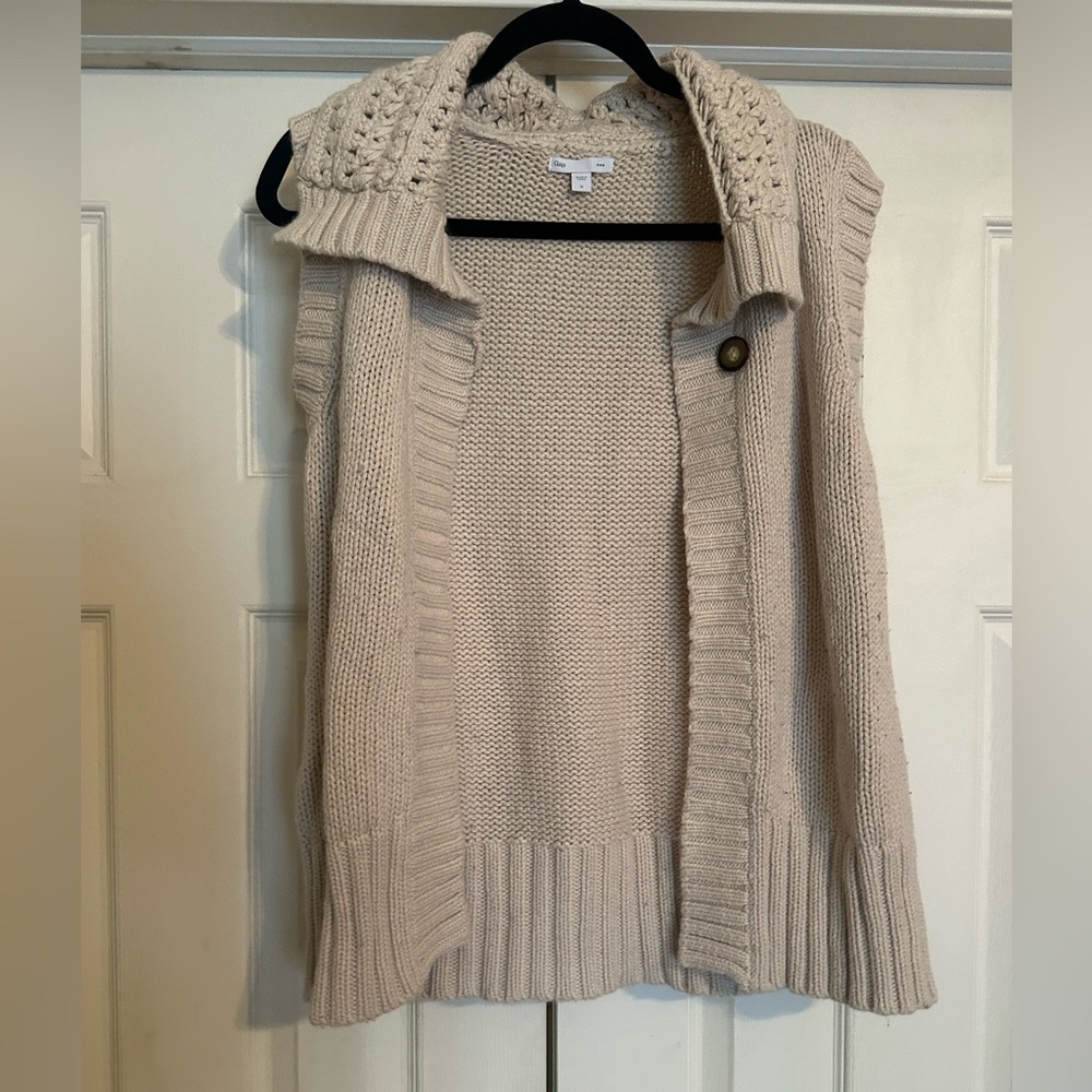 Gap Sleeveless Sweater